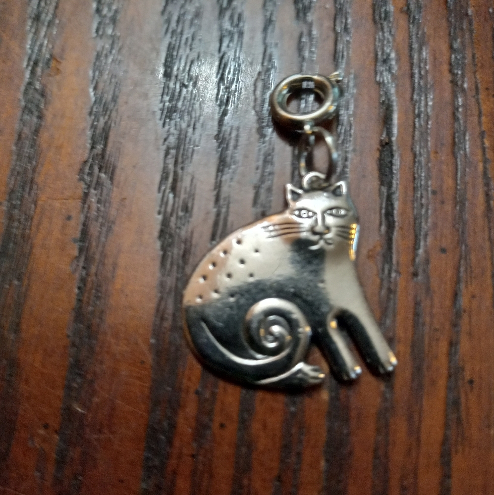 Vintage Silver Tone Laurel Burch Cat Charm Pendant - Picture 2 of 8